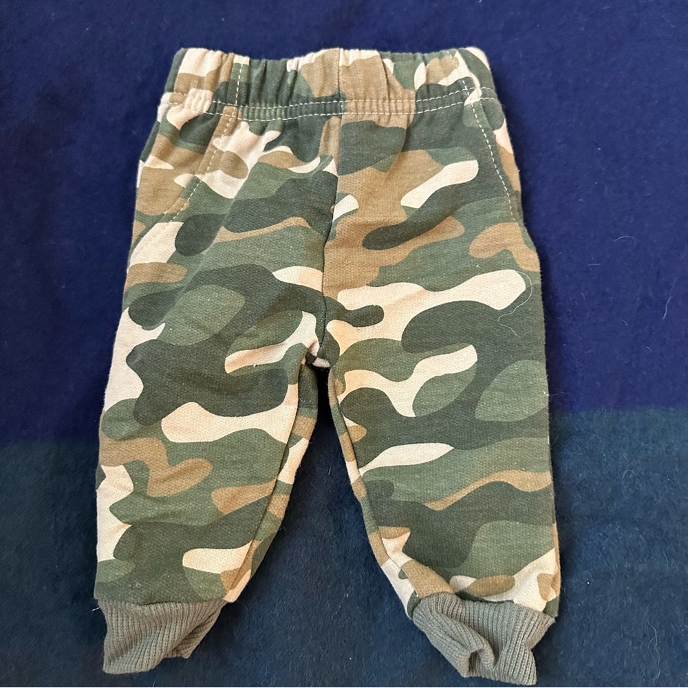 Rene Rofe Camo Star Set - Picture 4 of 5
